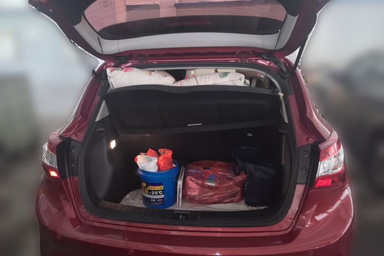 Used Nissan Tiida 2016 1.6L CVT Smart Drive Edition Trunk