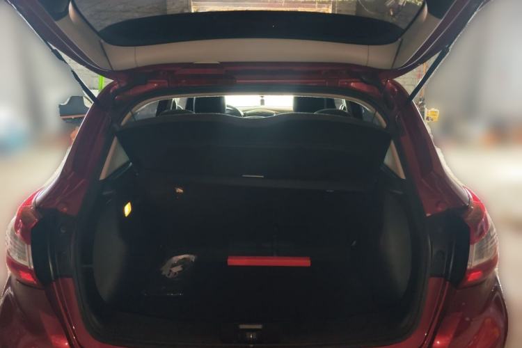 Used Nissan Tiida 2016 1.6L CVT Smart Drive Edition Trunk
