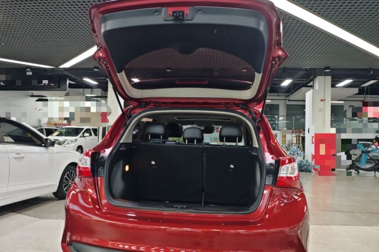 Used Nissan Tiida 2016 1.6L CVT Smart Drive Edition Trunk