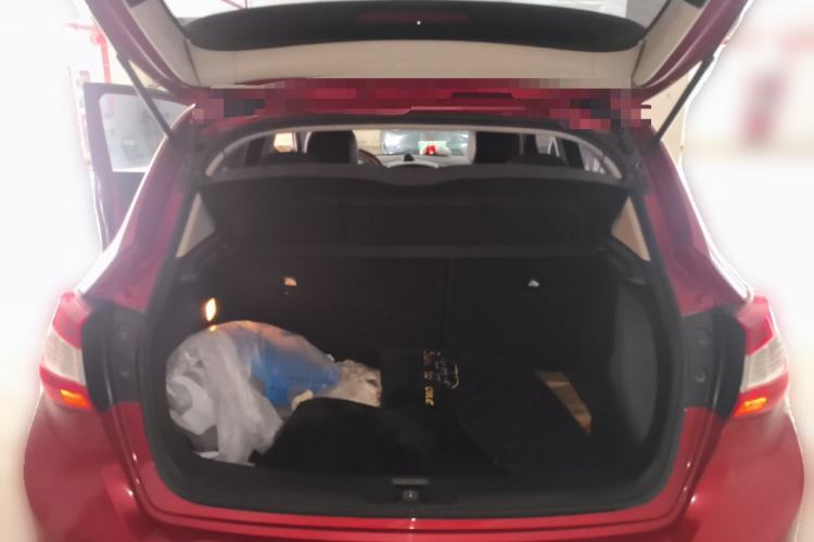 Used Nissan Tiida 2016 1.6L CVT Smart Drive Edition Trunk