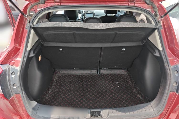 Used Nissan Tiida 2016 1.6L CVT Smart Drive Edition Trunk