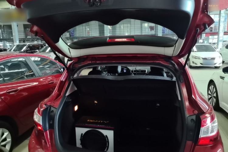 Used Nissan Tiida 2016 1.6L CVT Smart Drive Edition Trunk