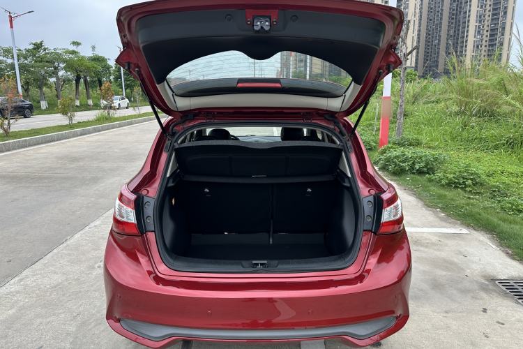 Used Nissan Tiida 2016 1.6L CVT Smart Drive Edition Trunk