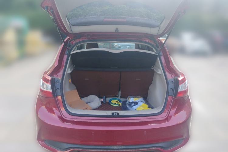 Used Nissan Tiida 2016 1.6L CVT Joyride Edition Trunk