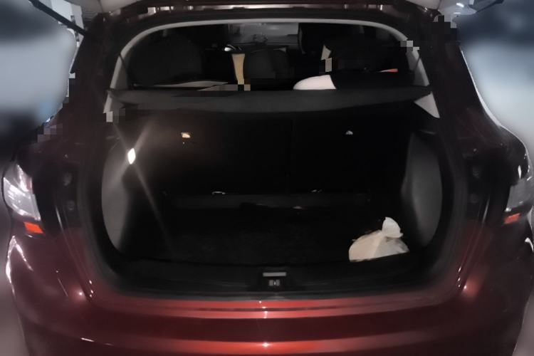 Used Nissan Tiida 2016 1.6L CVT Smart Drive Edition Trunk