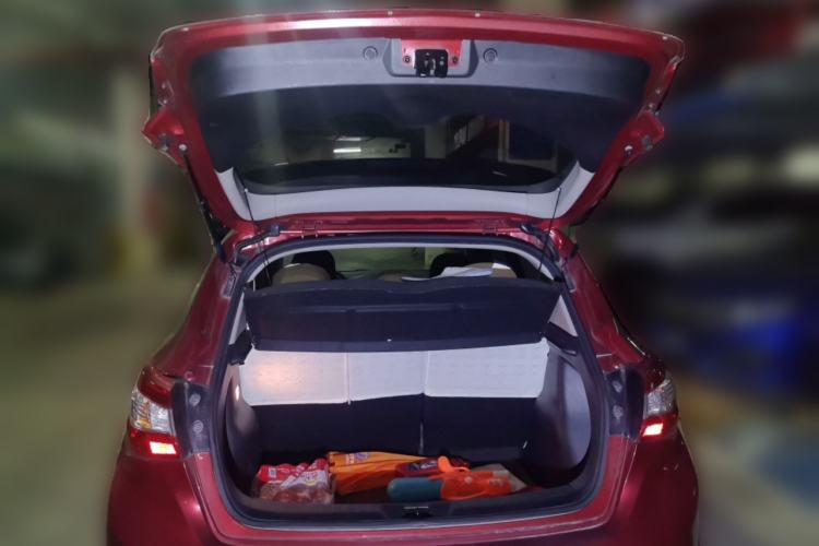 Used Nissan Tiida 2016 1.6L CVT Smart Drive Edition Trunk