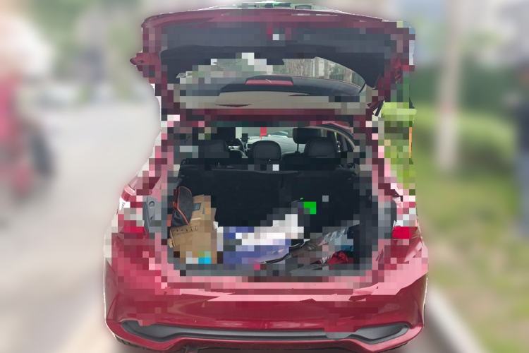 Used Nissan Tiida 2016 1.6L CVT Smart Drive Edition Trunk