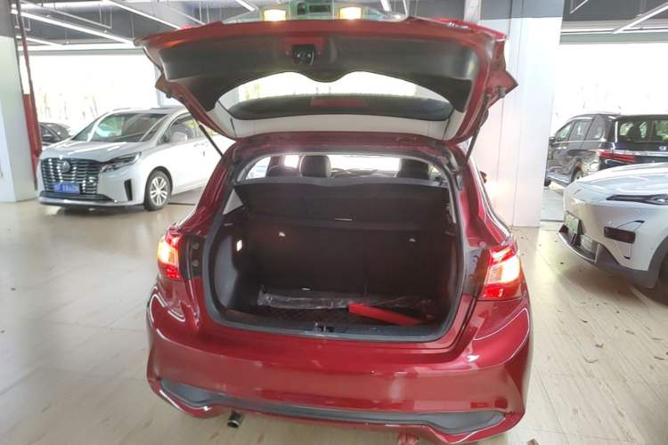 Used Nissan Tiida 2016 1.6L CVT Smart Drive Edition Trunk