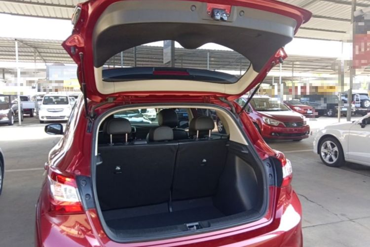 Used Nissan Tiida 2016 1.6L CVT Smart Drive Edition Trunk