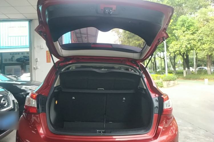 Used Nissan Tiida 2016 1.6L CVT Smart Drive Edition Trunk