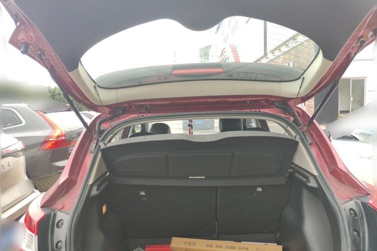 Used Nissan Tiida 2016 1.6L CVT Smart Drive Edition Trunk
