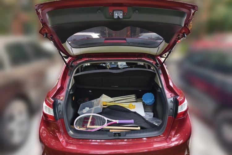 Used Nissan Tiida 2016 1.6L CVT Smart Drive Edition Trunk