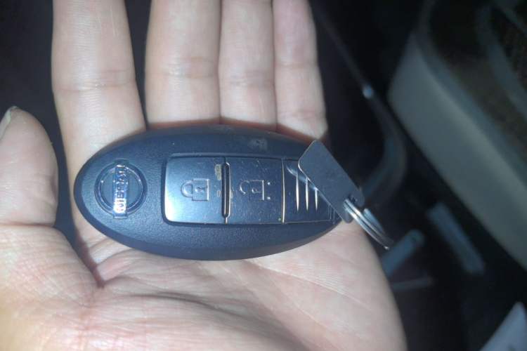 Used Nissan Tiida 2016 1.6L CVT Smart Drive Edition Vehicle Key
