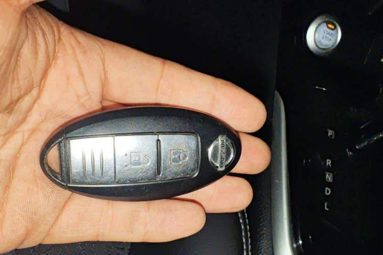 Used Nissan Tiida 2016 1.6L CVT Smart Drive Edition Vehicle Key