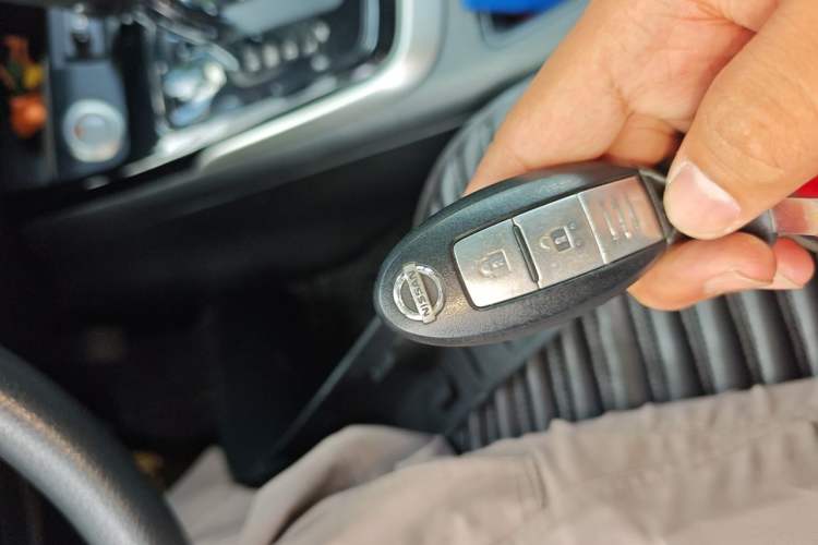Used Nissan Tiida 2016 1.6L CVT Smart Drive Edition Vehicle Key