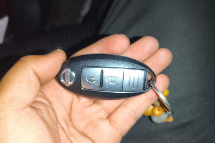 Used Nissan Tiida 2016 1.6L CVT Smart Drive Edition Vehicle Key