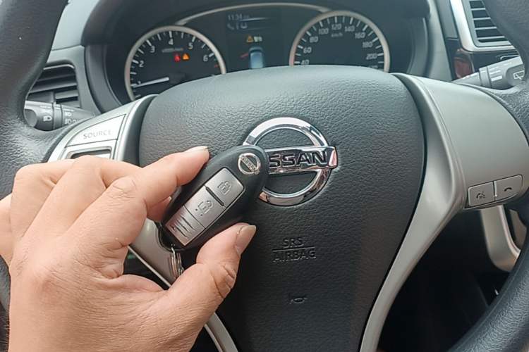 Used Nissan Tiida 2016 1.6L CVT Smart Drive Edition Vehicle Key