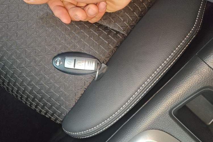 Used Nissan Tiida 2016 1.6L CVT Smart Drive Edition Vehicle Key