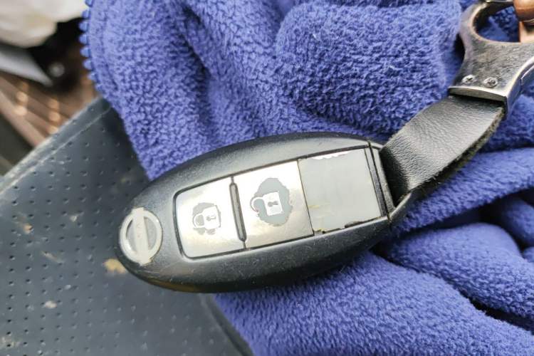 Used Nissan Tiida 2016 1.6L CVT Smart Drive Edition Vehicle Key