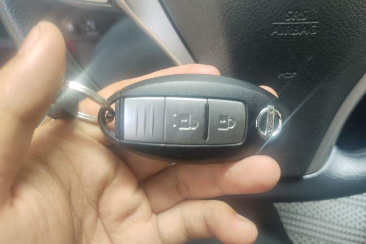 Used Nissan Tiida 2016 1.6L CVT Smart Drive Edition Vehicle Key