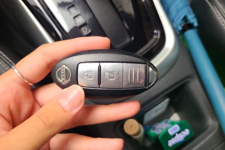 Used Nissan Tiida 2016 1.6L CVT Smart Drive Edition Vehicle Key