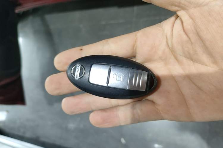 Used Nissan Tiida 2016 1.6L CVT Smart Drive Edition Vehicle Key
