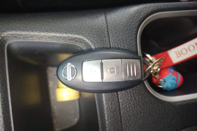Used Nissan Tiida 2016 1.6L CVT Smart Drive Edition Vehicle Key