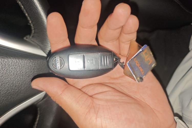 Used Nissan Tiida 2016 1.6L CVT Smart Drive Edition Vehicle Key