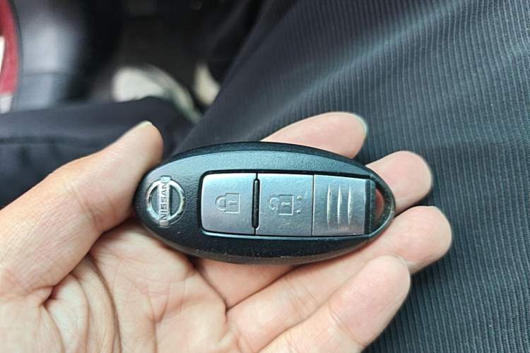 Used Nissan Tiida 2016 1.6L CVT Smart Drive Edition Vehicle Key