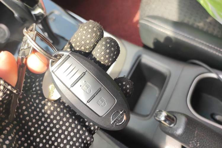 Used Nissan Tiida 2016 1.6L CVT Smart Drive Edition Vehicle Key