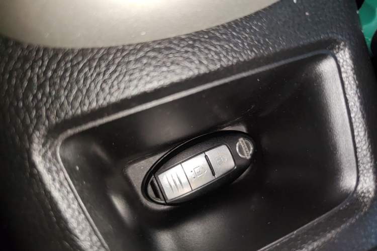 Used Nissan Tiida 2016 1.6L CVT Smart Drive Edition Vehicle Key