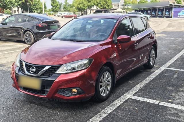 Ojetý Nissan Tiida 2016 1.6L CVT Cool Dynamic Edition