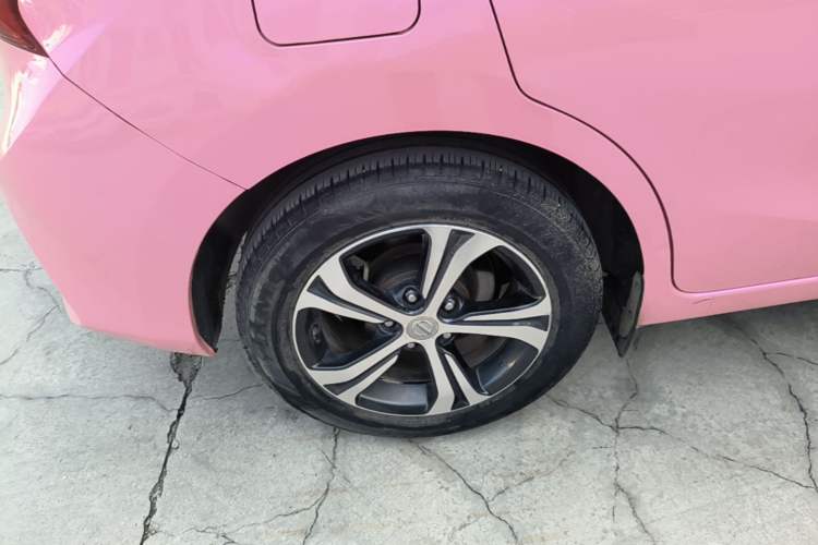 Used Nissan Tiida 2016 1.6L CVT Smart Drive Edition Right Rear Wheel Hub