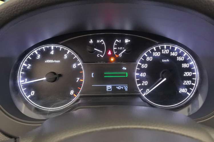 Used Nissan Tiida 2016 1.6L CVT Cool Dynamic Edition Instrument Cluster