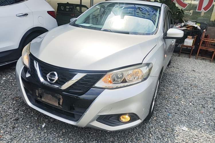 Used Nissan Tiida 2016 1.6L CVT Cool Dynamic Edition Guazi used car, China used car export, Used car for sale, Used cars, Cheapest cars for sale