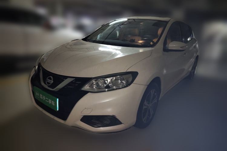Used Nissan Tiida 2016 1.6L CVT Smart Drive Edition Guazi used car, China used car export, Used car for sale, Used cars, Cheapest cars for sale