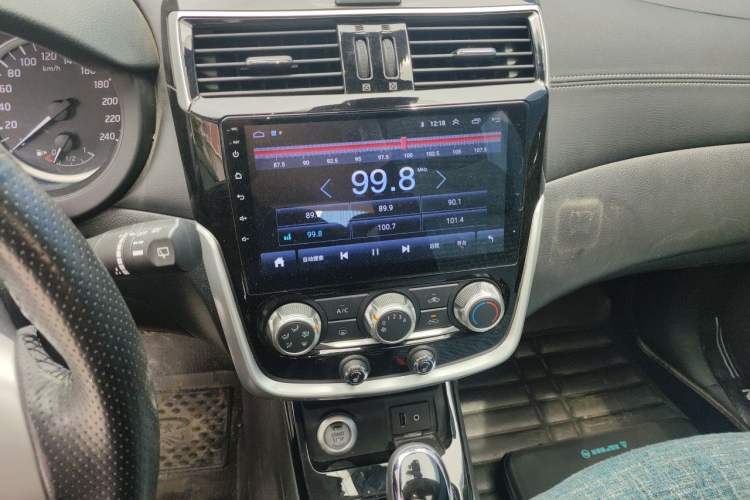 Used Nissan Tiida 2016 1.6L CVT Smart Drive Edition Audio And AC Panel