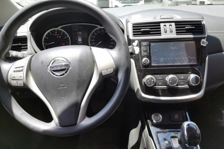 Used Nissan Tiida 2016 1.6L CVT Smart Drive Edition Center Console