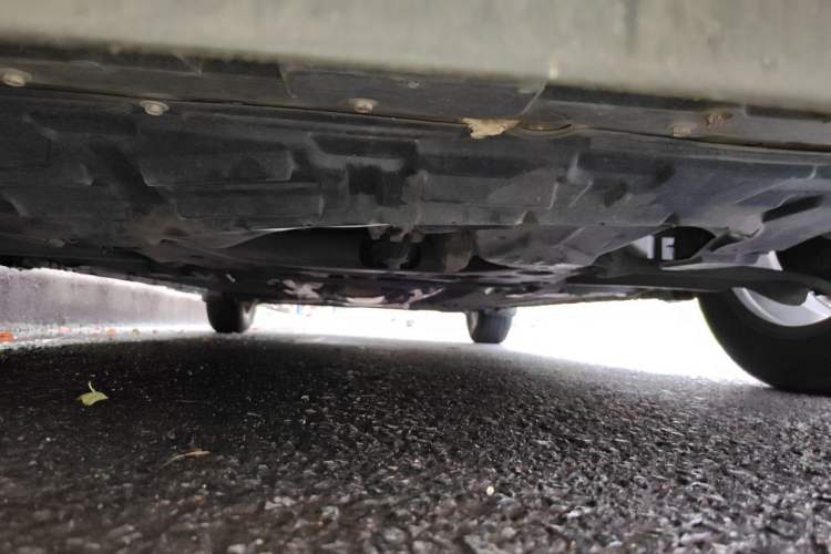 Used Nissan Tiida 2016 1.6L CVT Cool Dynamic Edition Chassis Front