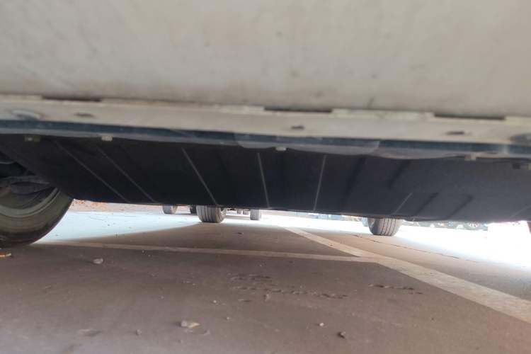 Used Nissan Tiida 2016 1.6L CVT Smart Drive Edition Chassis Front
