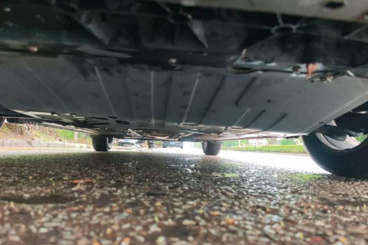 Used Nissan Tiida 2016 1.6L CVT Smart Drive Edition Chassis Front