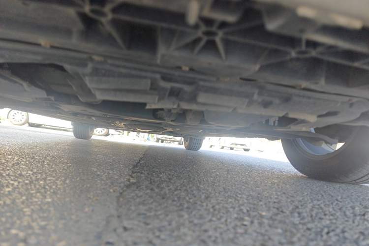 Used Nissan Tiida 2016 1.6L CVT Smart Drive Edition Chassis Front