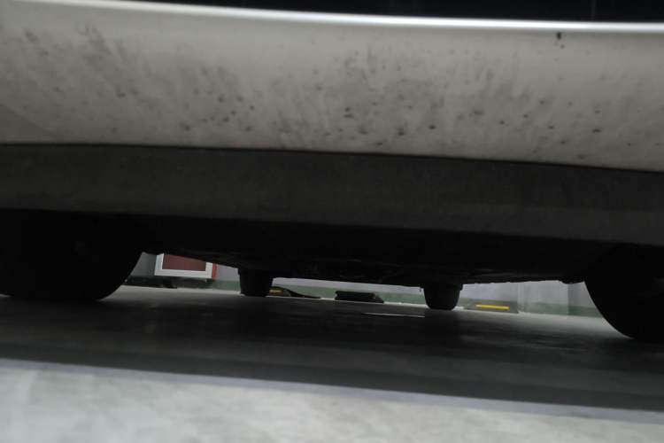 Used Nissan Tiida 2016 1.6L CVT Smart Drive Edition Chassis Front