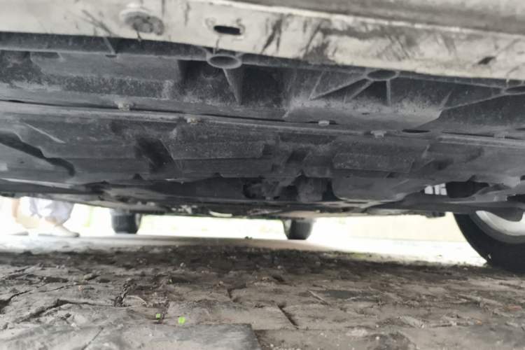 Used Nissan Tiida 2016 1.6L CVT Smart Drive Edition Chassis Front