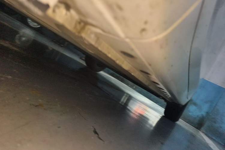 Used Nissan Tiida 2016 1.6L CVT Smart Drive Edition Chassis Front Left