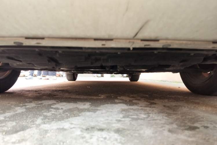 Used Nissan Tiida 2016 1.6L CVT Smart Drive Edition Chassis Front