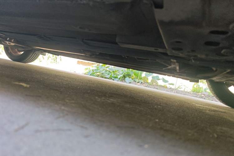Used Nissan Tiida 2016 1.6L CVT ZhiZun Edition Chassis Front Right