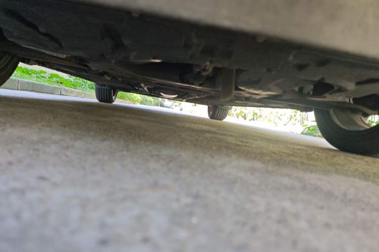 Used Nissan Tiida 2016 1.6L CVT ZhiZun Edition Chassis Front