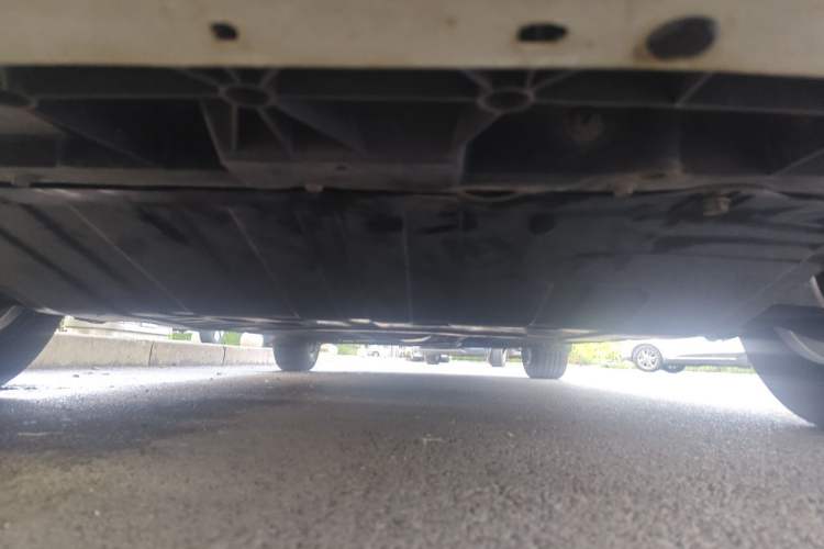 Used Nissan Tiida 2016 1.6L CVT Smart Drive Edition Chassis Front
