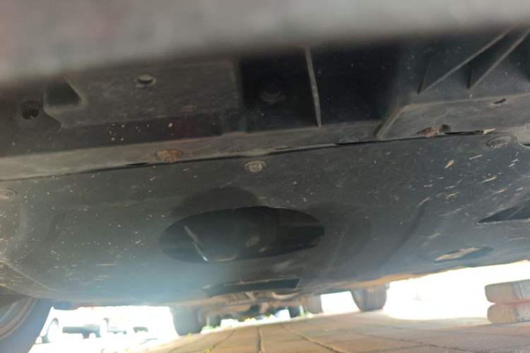 Used Nissan Tiida 2016 1.6L CVT Cool Dynamic Edition Chassis Front
